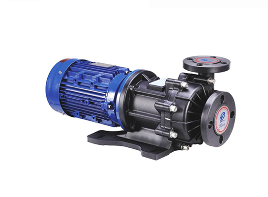 耐腐蝕磁力泵選型不能不注意的事項
